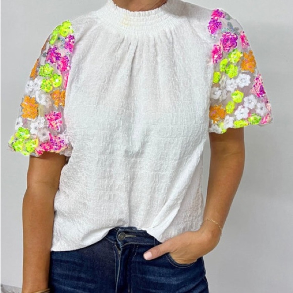 NWT…Boutique Smocked Neck Textured Top With Sequin Puff Short Sleeves - Picture 9 of 10